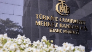 Türkiye Cumhuriyet Merkez Bankası'nın (TCMB) bankalardan net döviz fazlası olan firmalara daha yüksek kur uygulamasını talep ettiği belirtildi.