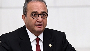 CHP'li Tezcan: Genel başkan ve ben dahil lider kadrosu değişmeli