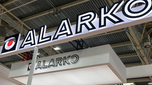 Dev holdingin hisseleri çakıldı! Ortaklar satış yarışına girdi! Hisseleri dün %4,42 oranında değer yitirdi 